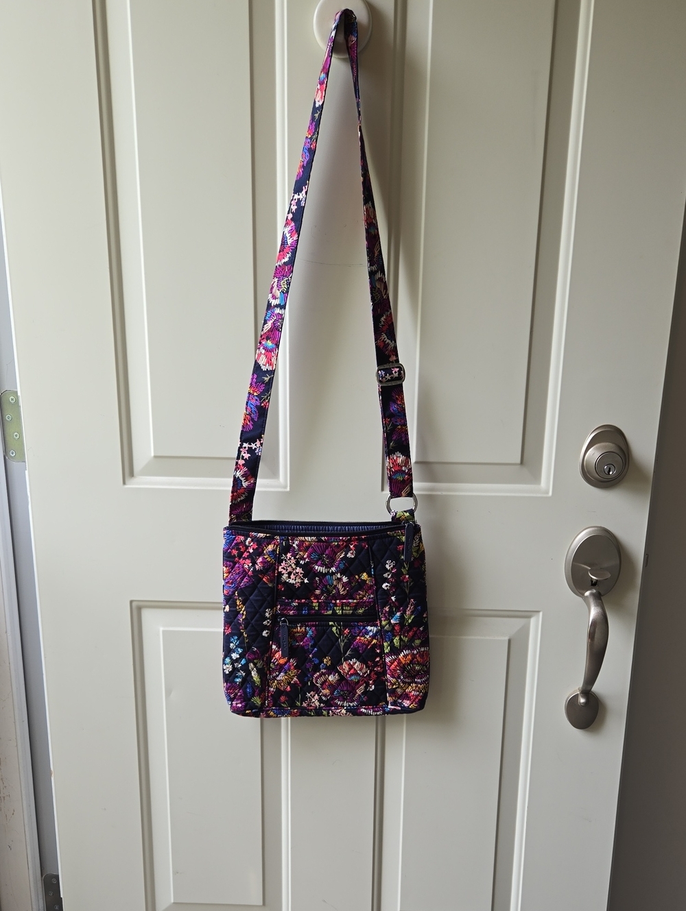 VERA BRADLEY Crossbody Bag Midnight Wildflowers Print